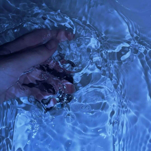 美女警花被虐杀
